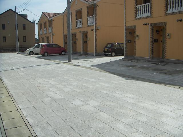 Parking lot. Ease big car