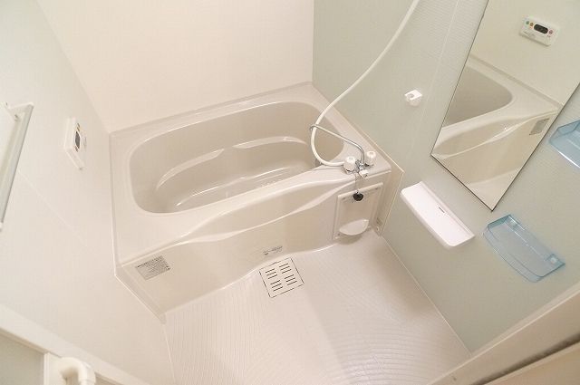 Bath. A similar type