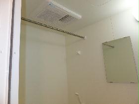 Bath. With peace of mind bathroom dryer on a rainy day ☆ 