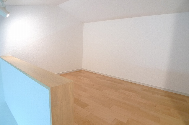 Other room space. A similar type