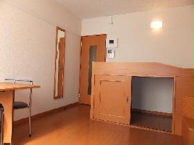 Living and room. Peace of mind ・ safety! With security