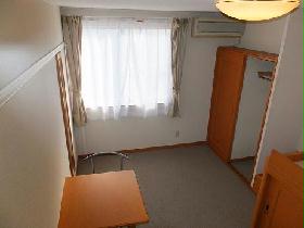 Living and room. It is a photograph taken from the inlet side ☆