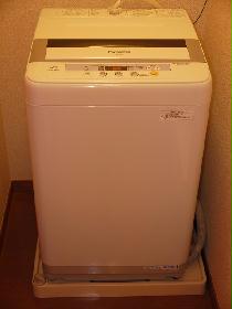 Other. Fully automatic washing machine