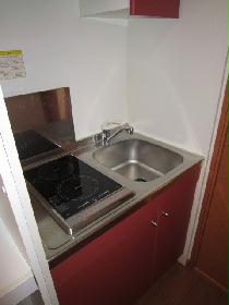 Kitchen. With electric stove