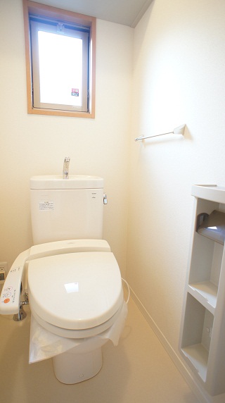 Toilet. Warm water washing toilet seat! ! 