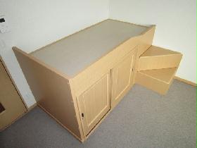 Other. With bets / Bet bottom storage