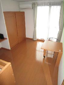 Living and room. Taken from the entrance side