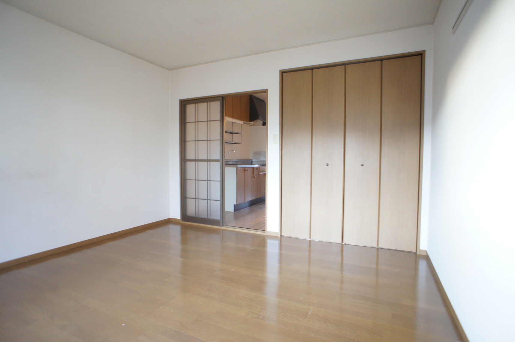 Living and room. Flooring