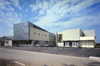Junior high school. 1246m to Ota City Watada junior high school
