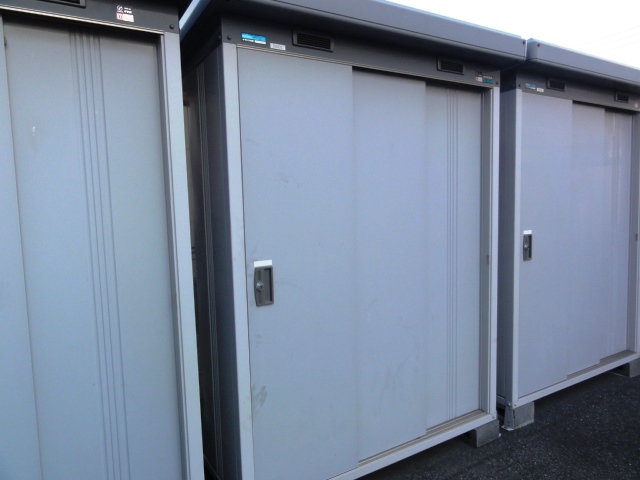 Other. Dedicated external storeroom