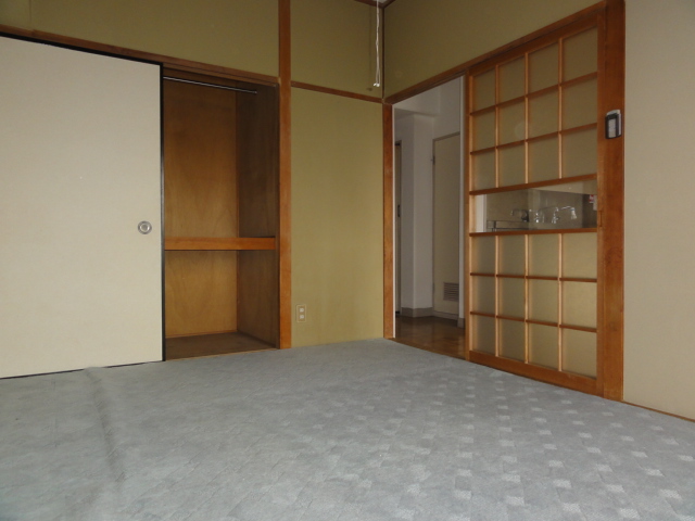 Other room space