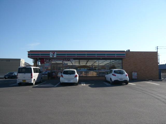 Convenience store. 555m to Seven-Eleven Yabuzuka Undokoenmae shop