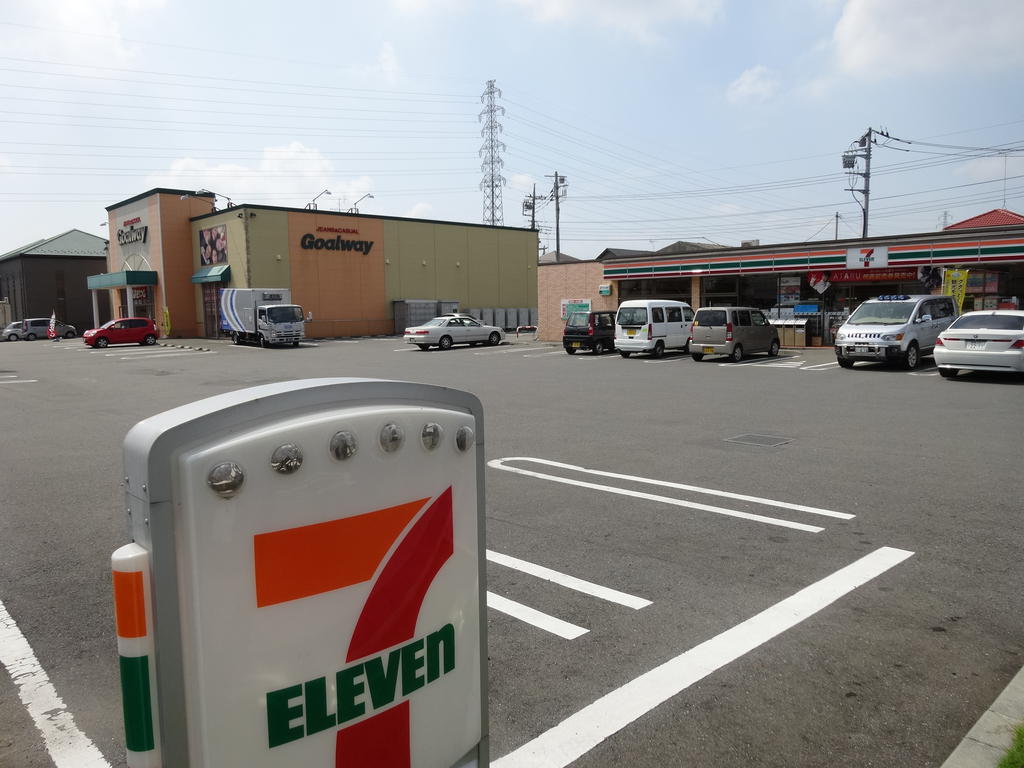 Convenience store. Seven-Eleven Ota Komaigi store up (convenience store) 147m