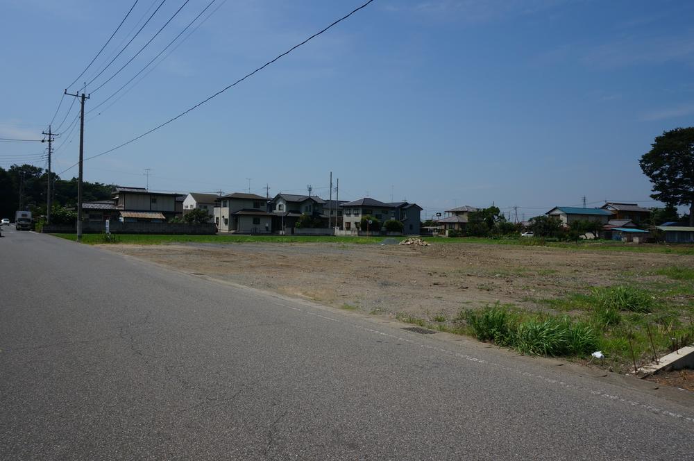 Local photos, including front road