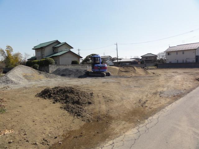Local photos, including front road