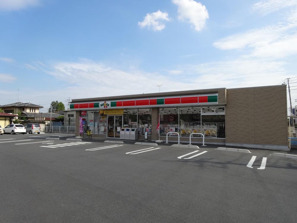 Convenience store. 134m until Thanksgiving Ota Shimohamada the town shop
