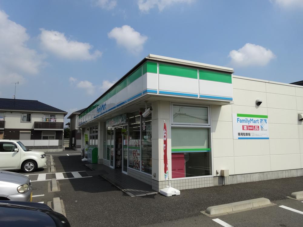 Convenience store. 389m to FamilyMart Otaarai the town shop