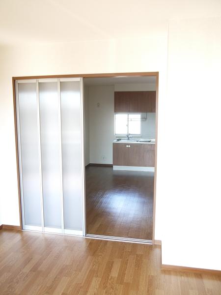 Living and room. The kitchen from between the Southern Ocean Looking