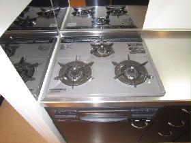 Kitchen. Gas stove