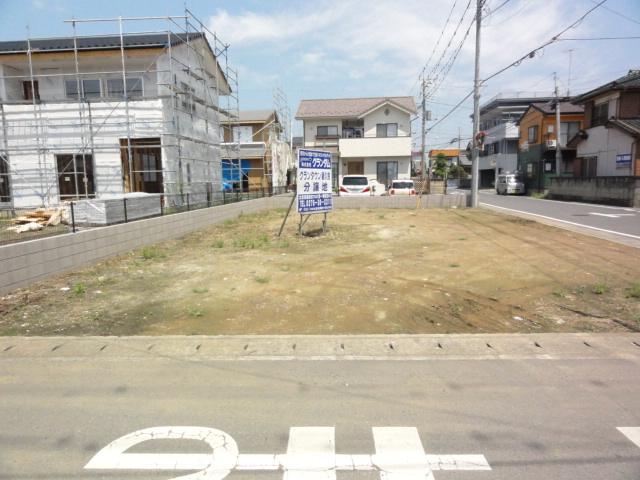 Local photos, including front road