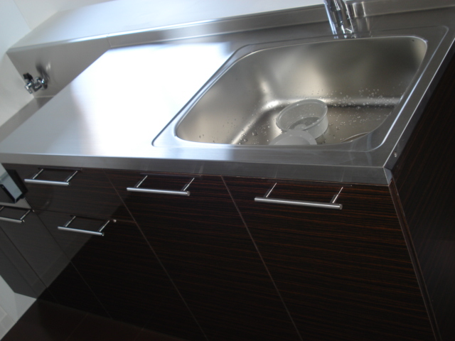 Kitchen. It has become a calm color of the kitchen pp