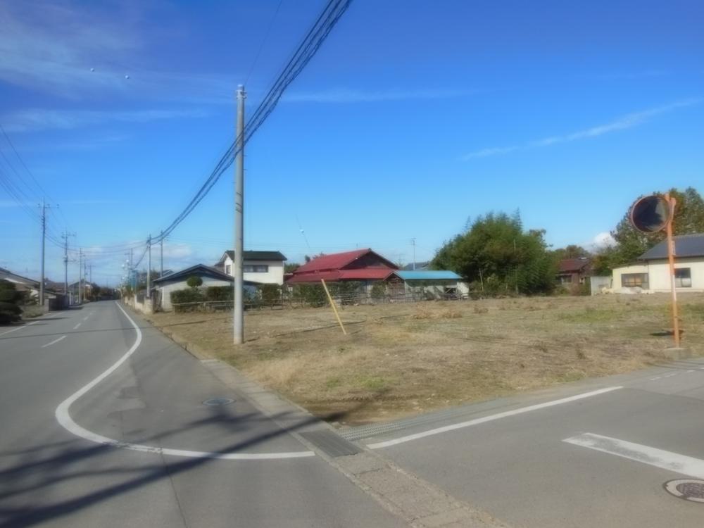Local photos, including front road