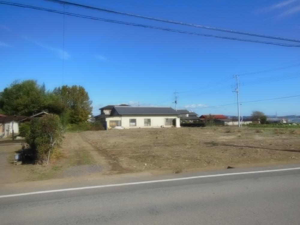 Local photos, including front road