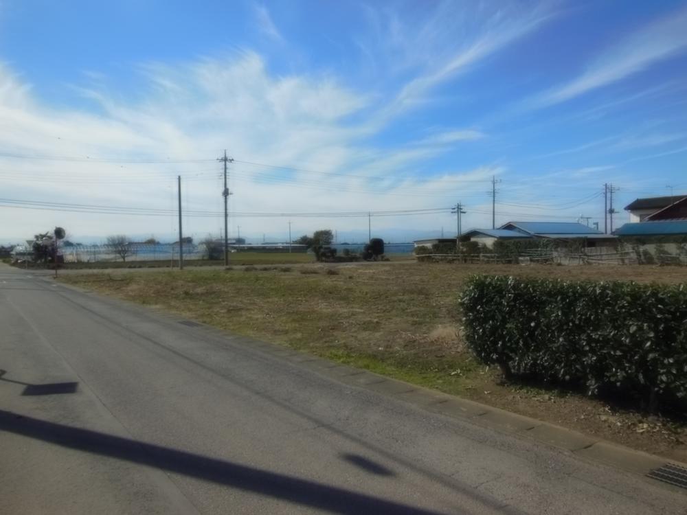 Local photos, including front road