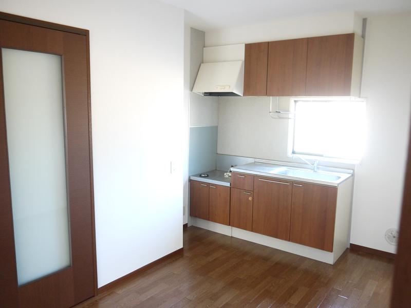 Kitchen. A window with Bright kitchen There is also housed in the up and down