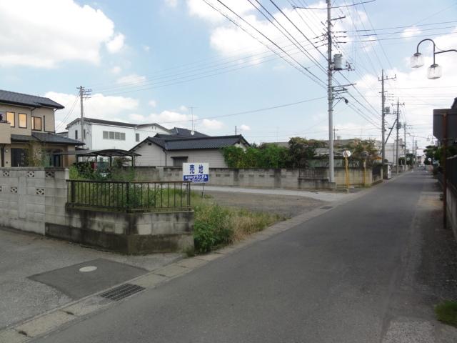 Local photos, including front road