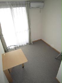 Living and room. Taken from the entrance side