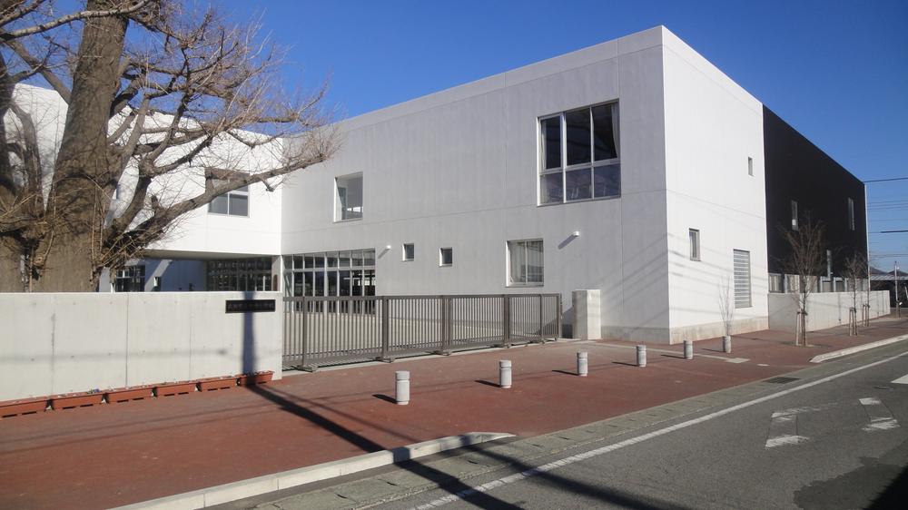 Primary school. Kizaki until elementary school 1300m