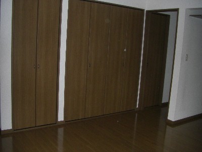 Receipt. Storage lot