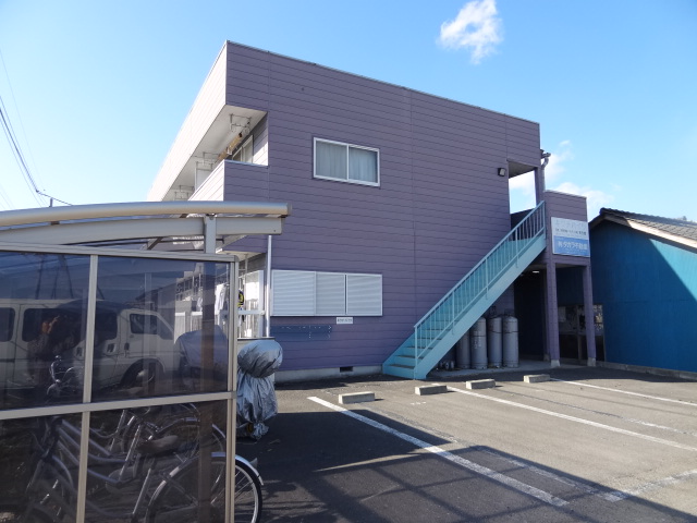 Other common areas. Chuwasho