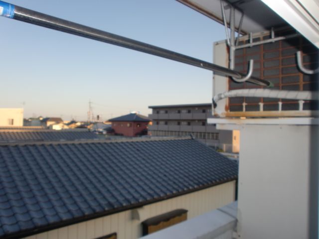 Balcony. Jose also laundry on the balcony. 