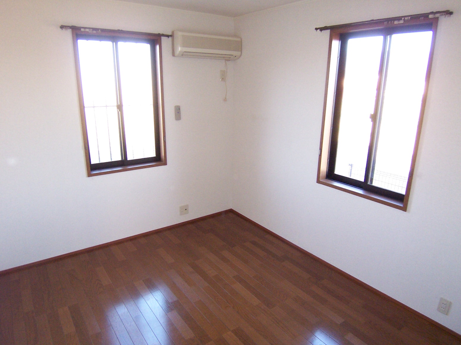 Living and room. North Western-style