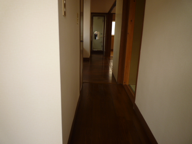 Other Equipment. Corridor