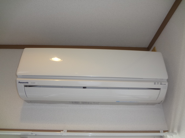 Other Equipment. New air conditioning! !