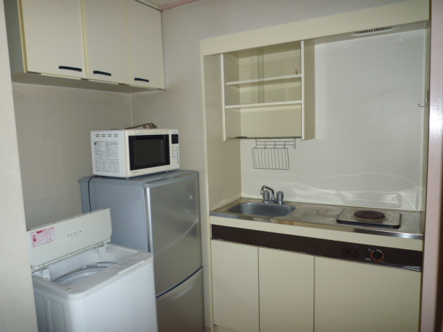 Kitchen. refrigerator ・ Washing machine ・ range ・ With stove
