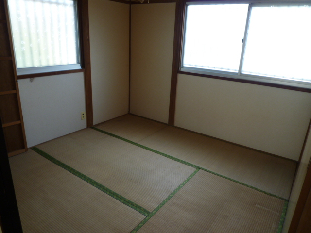 Living and room. Sunny