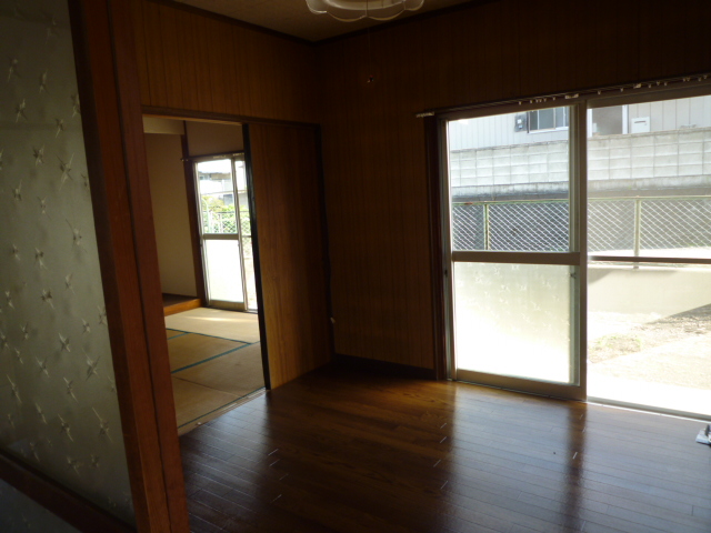 Living and room. Western-style room Sunny