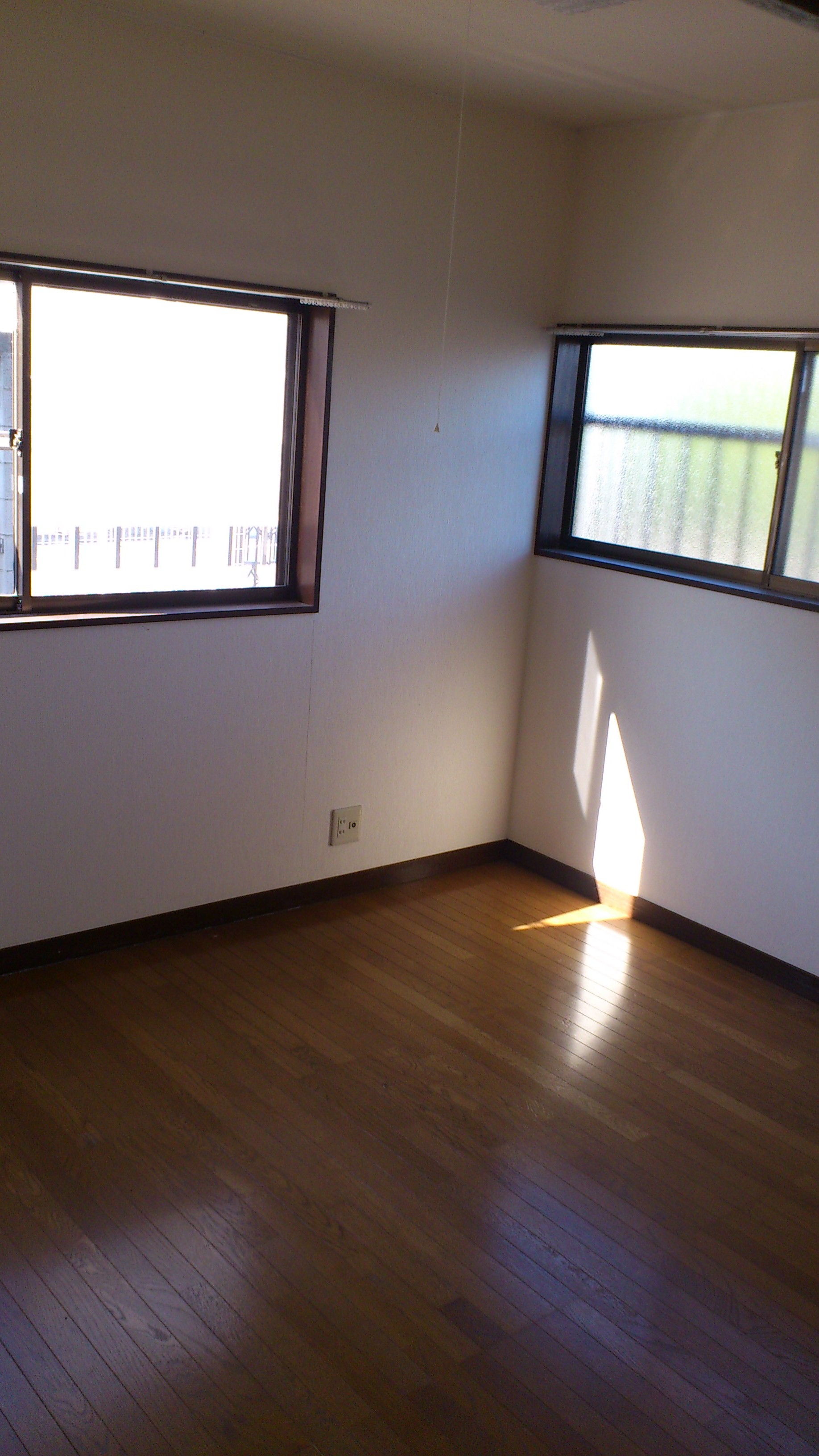 Other room space. North Western-style 6 Pledge