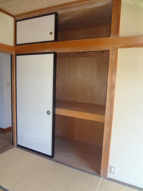 Receipt. Closet Japanese-style room