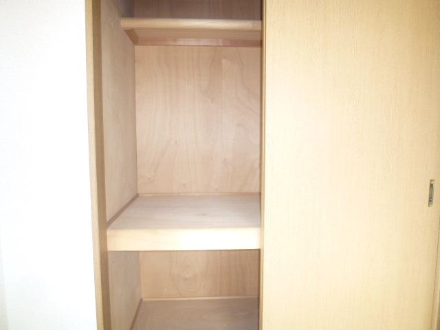 Receipt. The rooms are always clean and can store plenty.