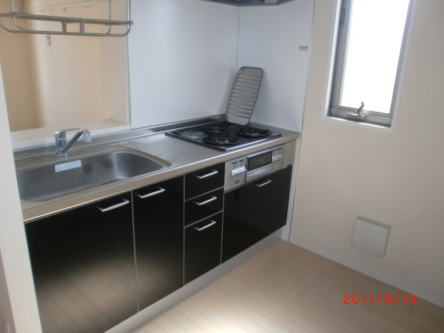 Kitchen. 3-burner stove with system Kitchen