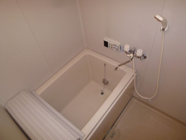 Bath. It comes with popular Reheating function.