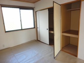 Living and room. North Japanese-style room 6 quires