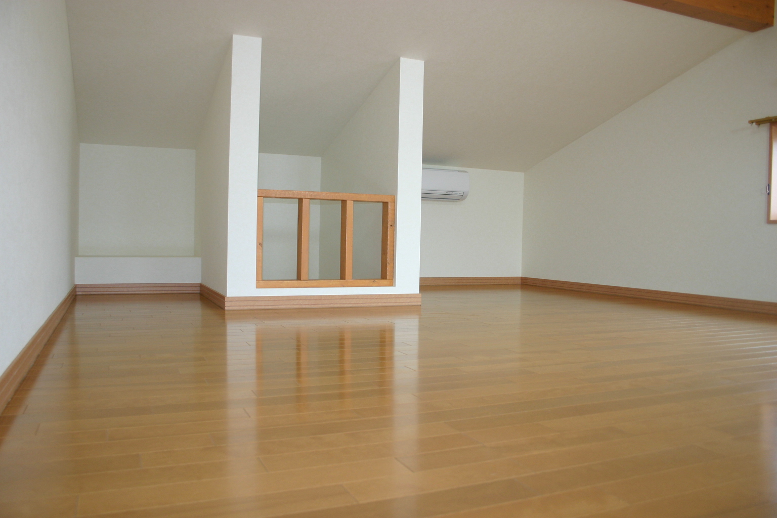 Other Equipment. Loft also spacious! !