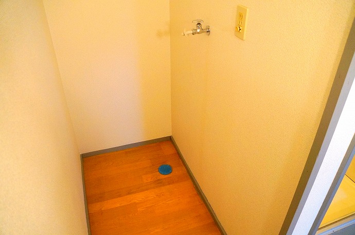 Other Equipment. Indoor Laundry Storage