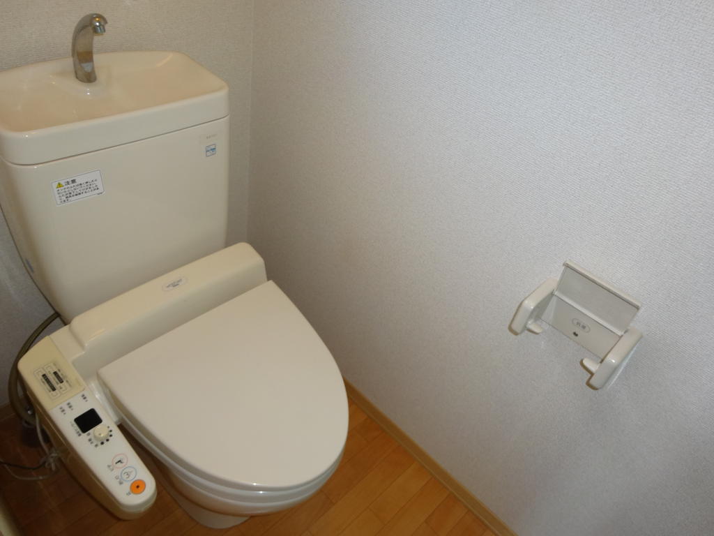 Toilet. Of course Washlet ☆